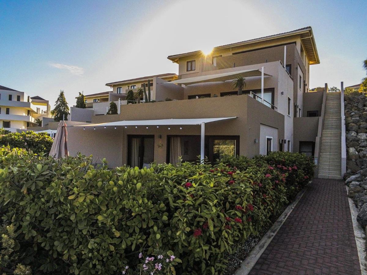 Blauw Geluk Apartment Blue Bay Exterior photo